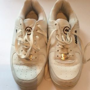 New Balance walking dsl-2 shoes size 8.5